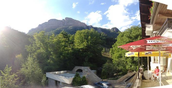 Villa Cherven Teteven Esterno foto