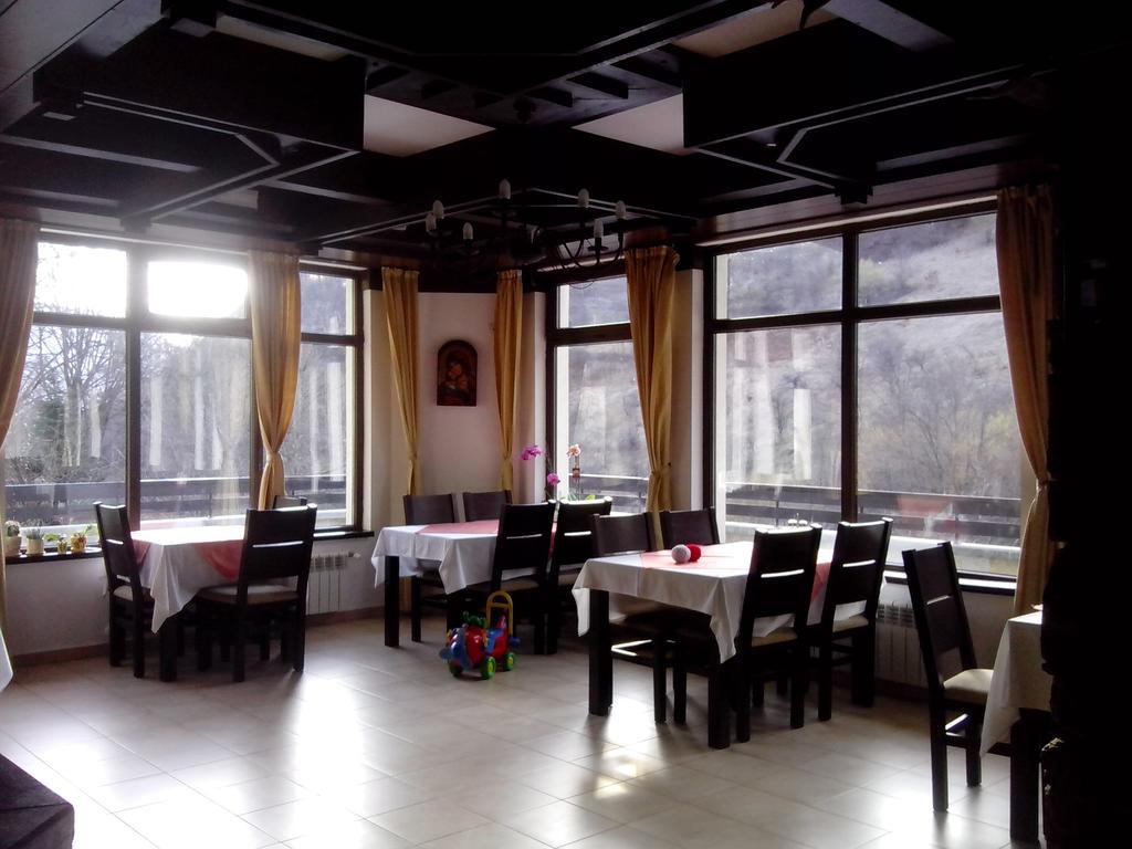 Villa Cherven Teteven Esterno foto